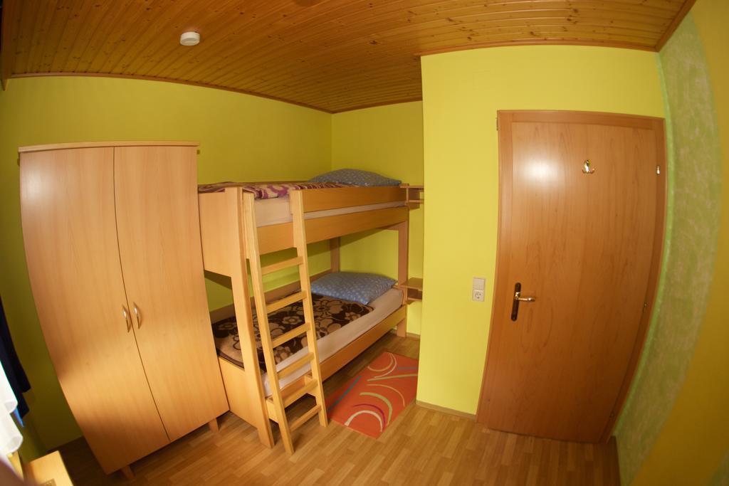 Haus Stoeffler Apartment Reisach Room photo