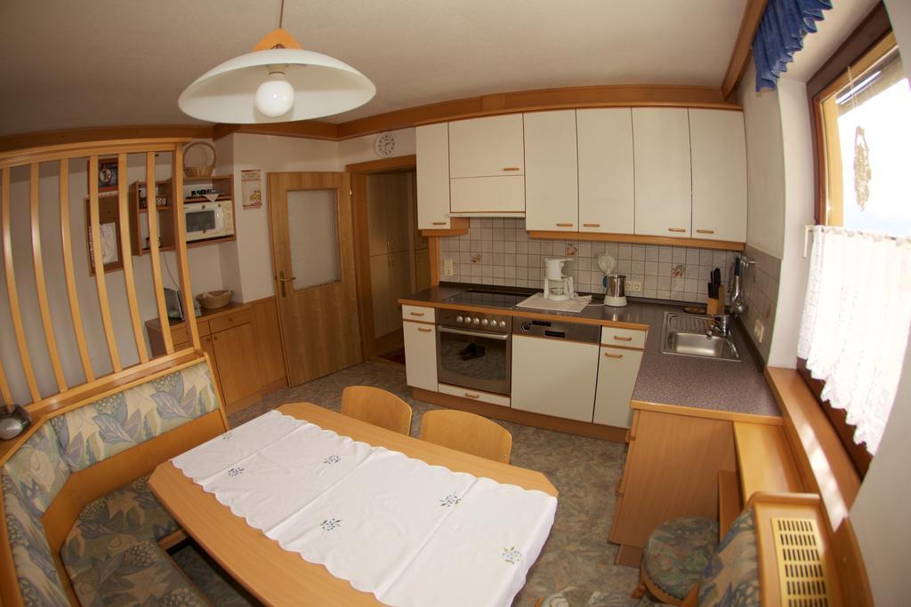 Haus Stoeffler Apartment Reisach Room photo