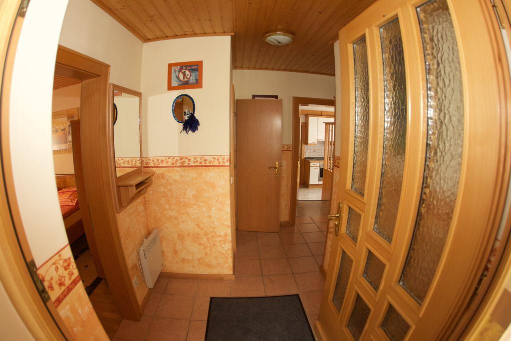 Haus Stoeffler Apartment Reisach Room photo